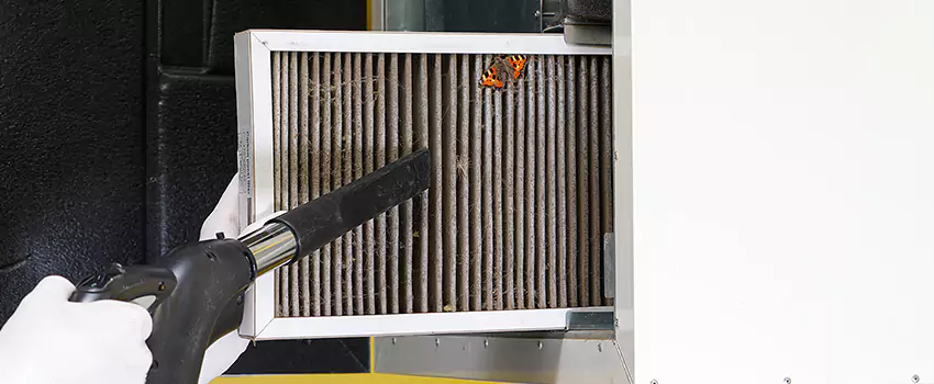 Clogged Air Duct Cleaning Process in Woodridge, IL
